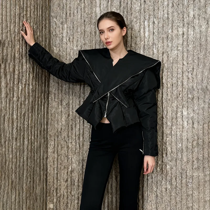 

Personalized Women's Designer-Style Short Cotton Jacket Coat Autumn Winter Fashion Niche Outerwear for Ladies