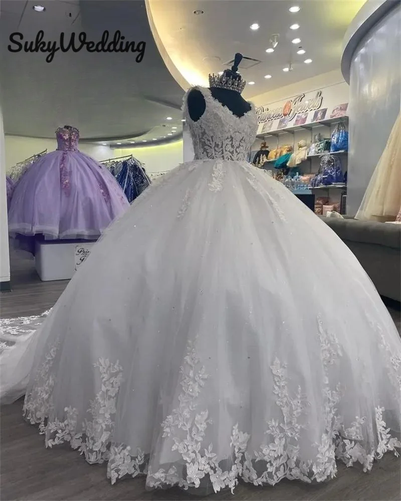 Белое платье принцессы для Quinceanera с V-образным вырезом, кружевной корсет с блестками и аппликацией, милое платье из искусственной кожи, платье 15 дюймов, женское платье