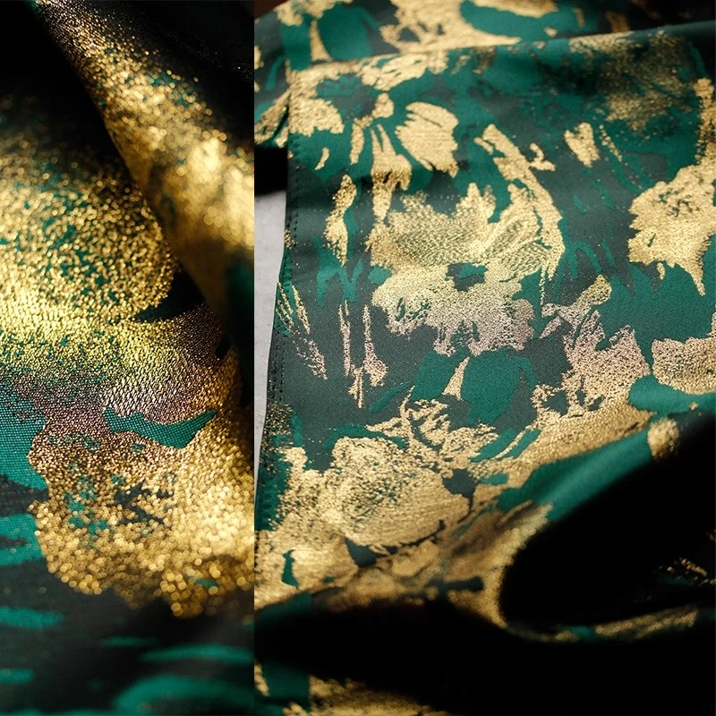 

Dark Green Fabric with Bright Gold Floral Jacquard, High-End for 4-Piece Bedding Gown Coat Designer