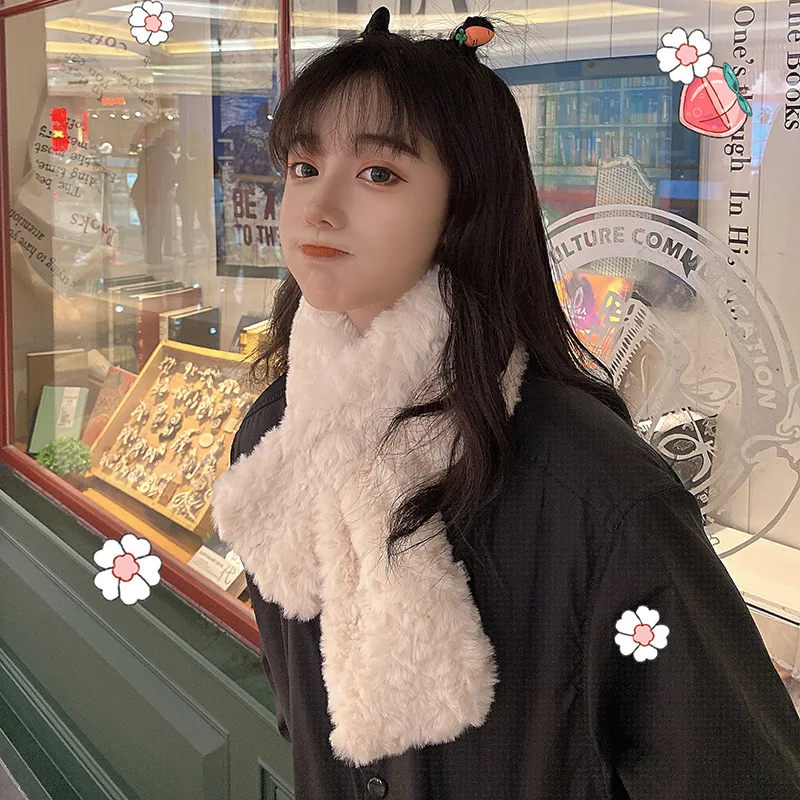 High Sense, Dongdaemun, South Korea, Winter New Imitation Rose Rabbit Hair Cross Scarf Plush Scarf Thickened Warm Woman