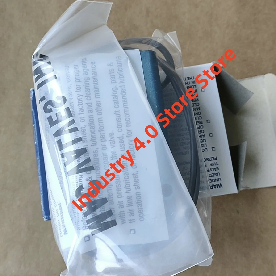 電磁弁 新品 411A-A0A-DM-DDAJ-1JM 411A-B0A-DM-DDAJ-1JB