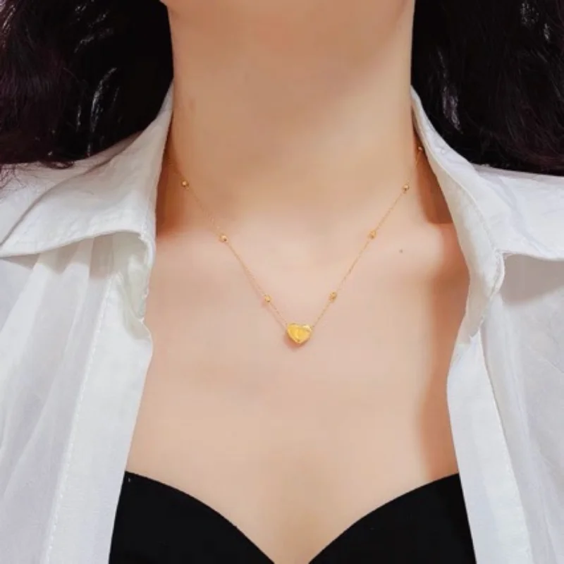 

Small Niche Design Simple Fashionable Temperament Heart-shaped Pendant Heart Shape Ladies' Classic New Collarbone Chain 2024