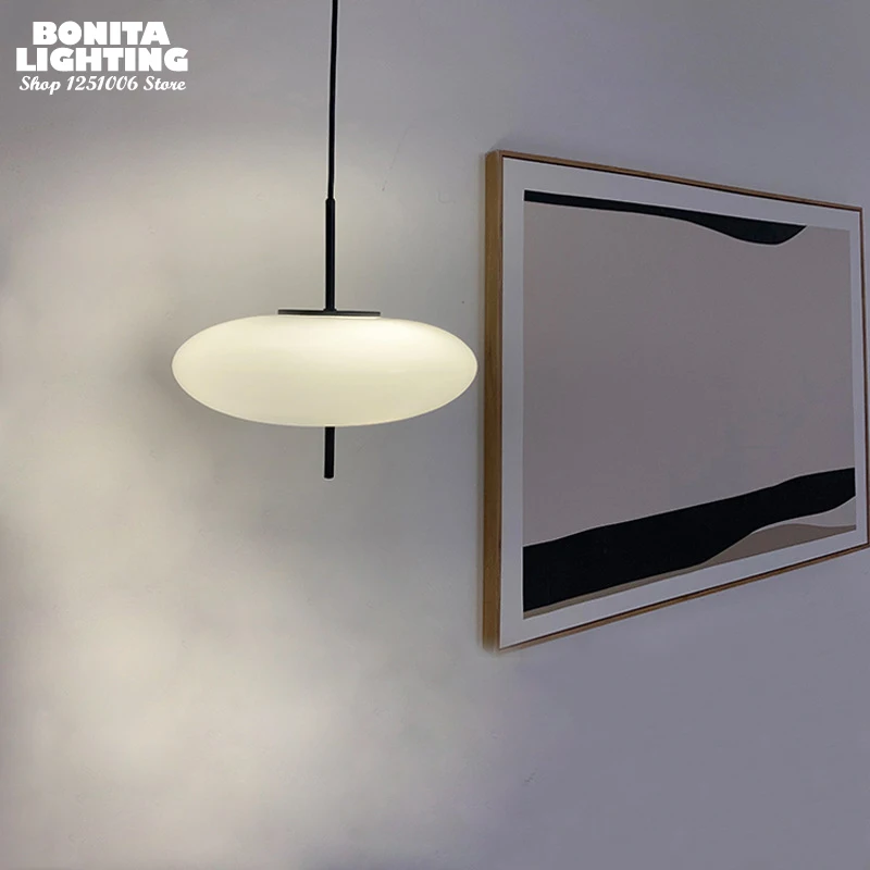 Luces colgantes de OVNI de Diseño Danés para comedor, lámpara colgante de cable de varilla de vidrio larga ovalado blanco lechoso nórdico moderno, dormitorio