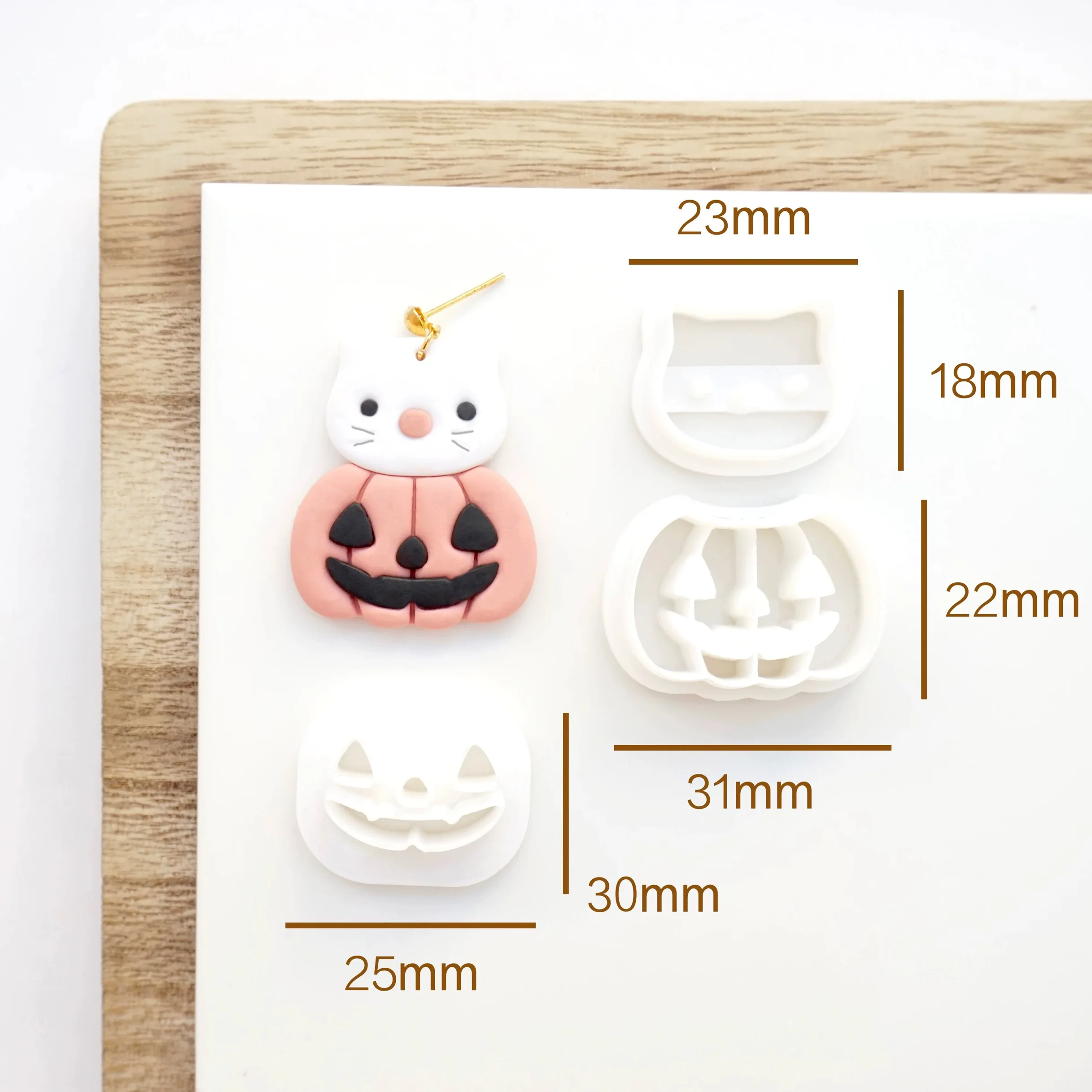 Nowy Halloween Ghost Face Hat Big Pumpkin Polymer Clay Cutters Cat Dog Rabbit Miękka ceramika Glina Making DIY Kolczyki Formy do cięcia — zdjęcie 4