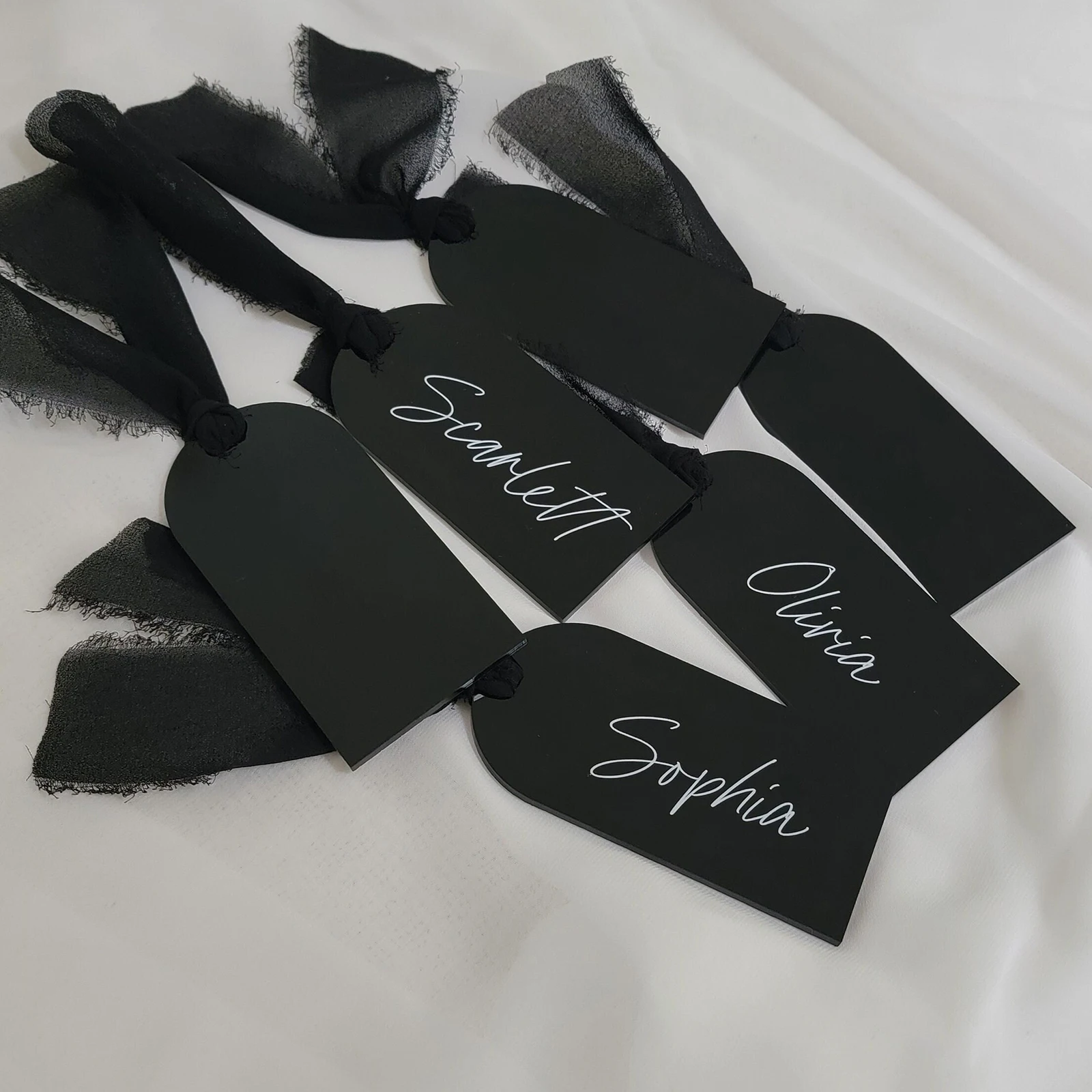 

Blank Black Arch Acrylic Wedding Place Cards,Escort Cards,Luggage Tags,Gift Favors Tag, Party Banquet Reserved Seat Sign Frosted