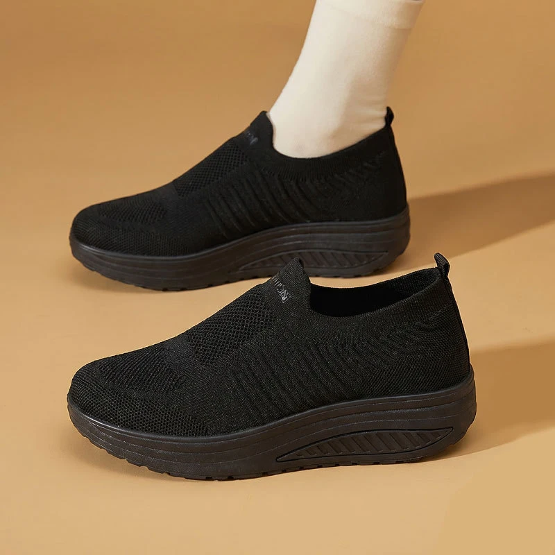 

2026 Women Mesh Platform Sneakers Soft Thick Sole Breathable Comfort Versatile Casual Walking Sports Shoes