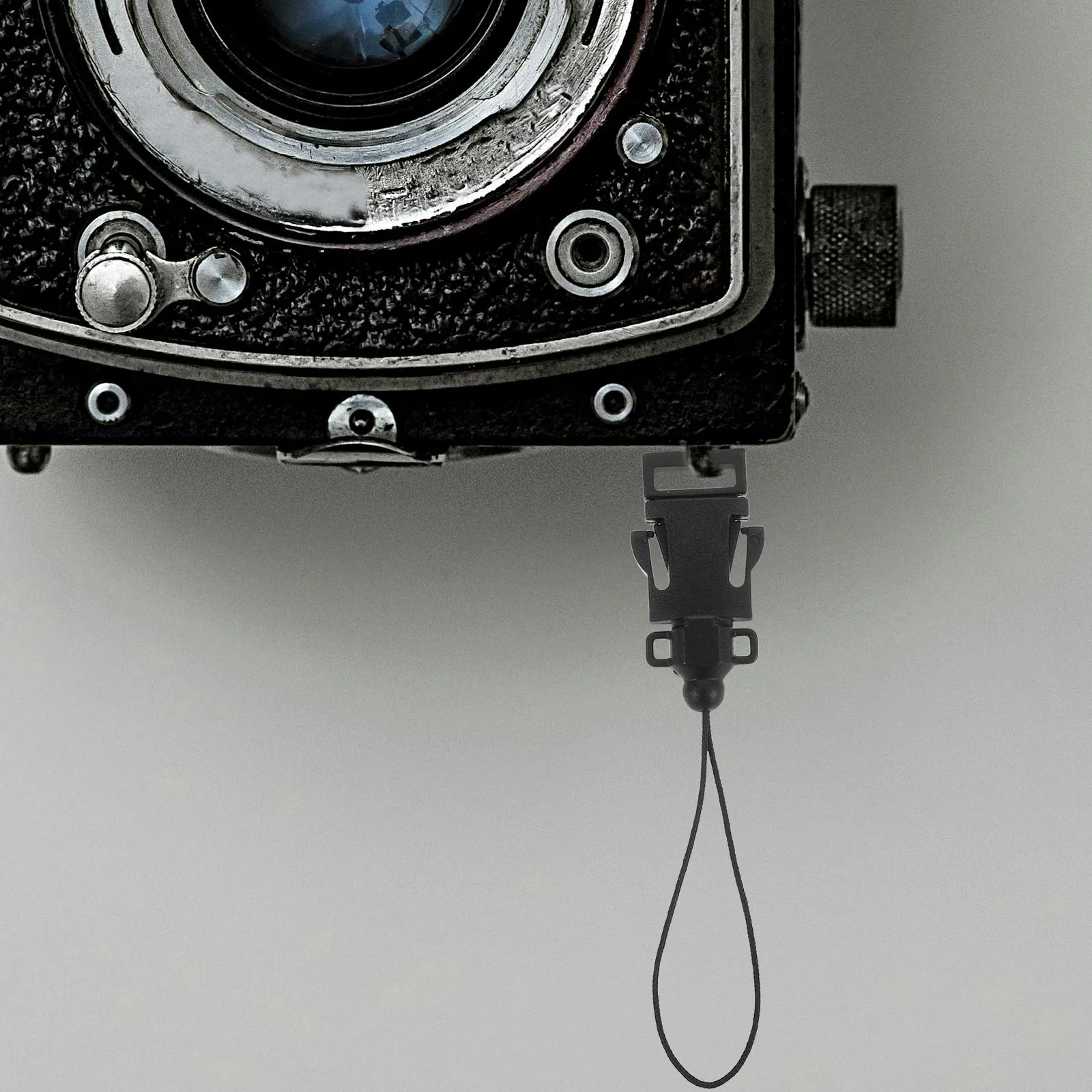 

4pcs Black Camera Strap Clips Quick Release Buckle For Dslr Mirrorless Convertible Shoulder Strap Adjustable Secure Attachment