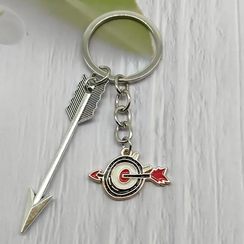 Fashion A-Z letter retro bow and arrow keychain, love bow and arrow geometric creative keychain, gift for good friends