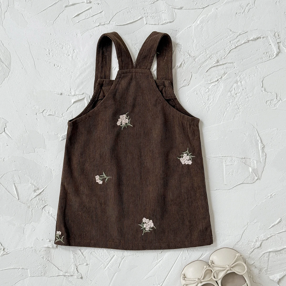 Ins Baby Girl Clothes Flowers Embroidery Vest Camisole Skirt Korean A-line Pocket Dresses Stylish Baby Girl One-Piece Dress