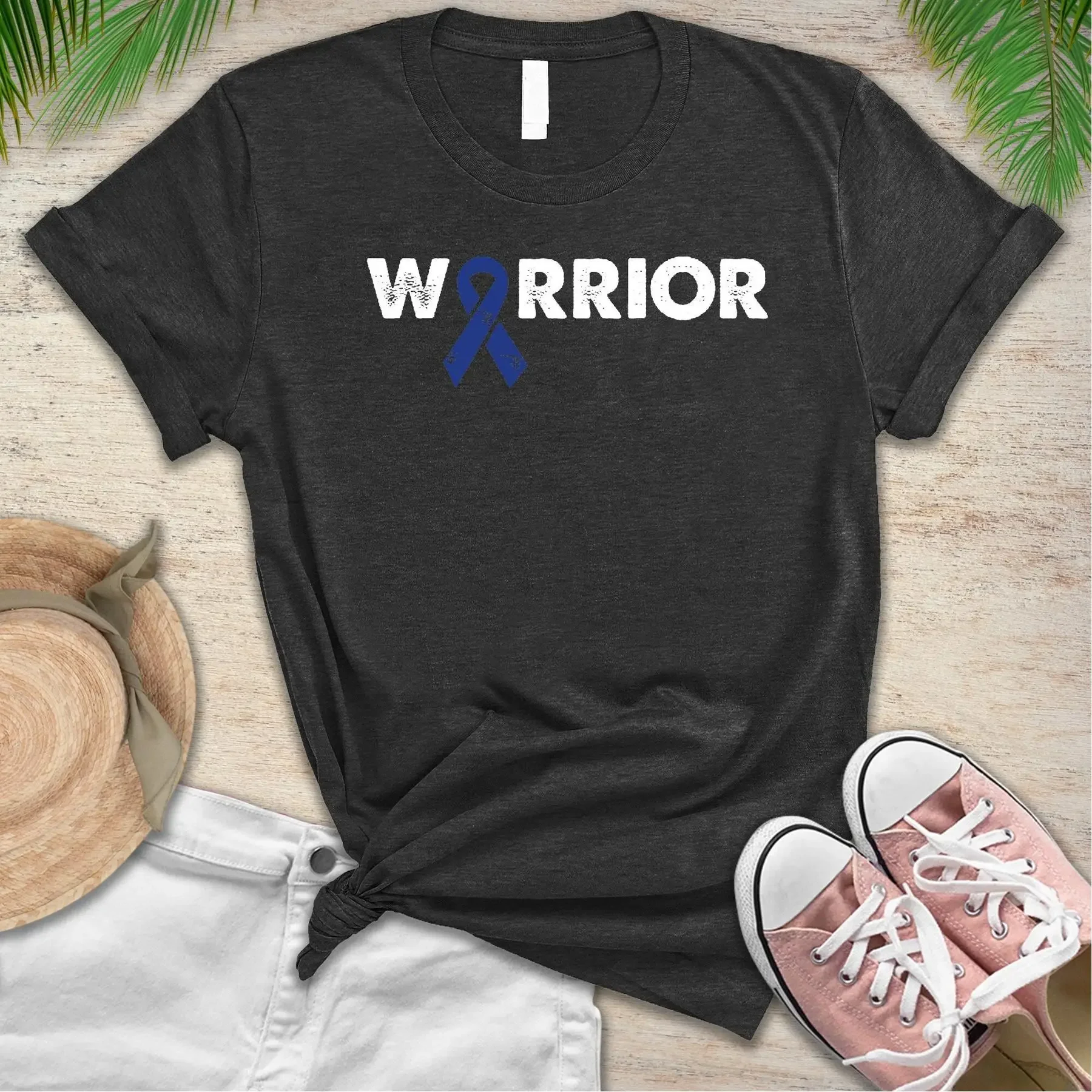 تي شيرت بشريط أزرق داكن لسرطان القولون يدعم المحارب العائلي
