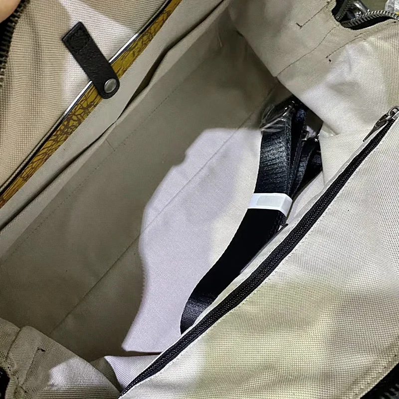 Cowhide Soft Black Leather Men simple travel bag large-capacity first layer women business trip luggage bag portable bags