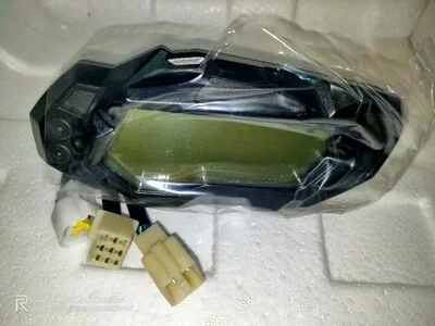 

Комплект LCD-приборов для мотоцикла Benelli TNT 150: спидометр, одометр, указатель уровня топлива и тахометр для Benelli TNT150