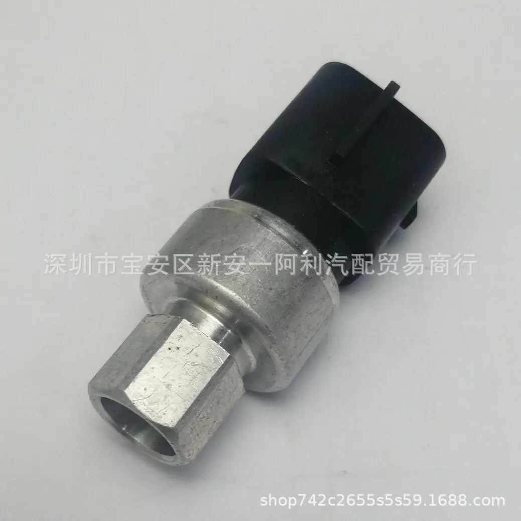 

7S43-19D594-AA 10793933 Suitable for Ford Transit Air Conditioning Pressure Switch Sensor