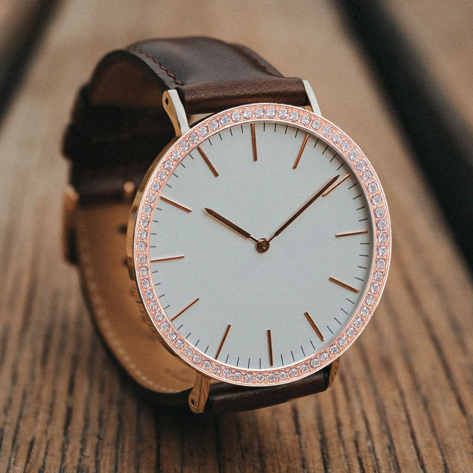 Anel de Bezel de Liga de Diamante para Smartwatch, Cor Ouro Rosê, Compatível com 42mm, Proteção contra Riscos e Colisões, Acessório Aprimorado