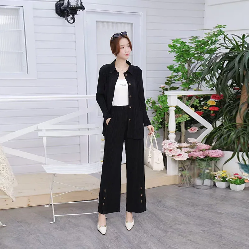 

Miyake Fold 2025 New Fashionable Style Versatile Aging Reduction Solid Color Collar Cardigan Fold Loose Straight Pants Set