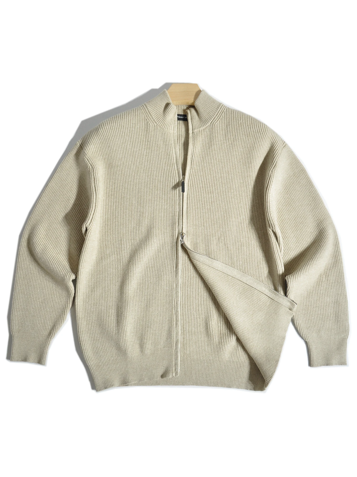 

Мужской свитер-кардиган в американском ретро-стиле с воротником на молнии, высоким воротом, вязаный, свободного кроя, в стиле Old Money, для повседневной носки, зимняя верхняя одежда