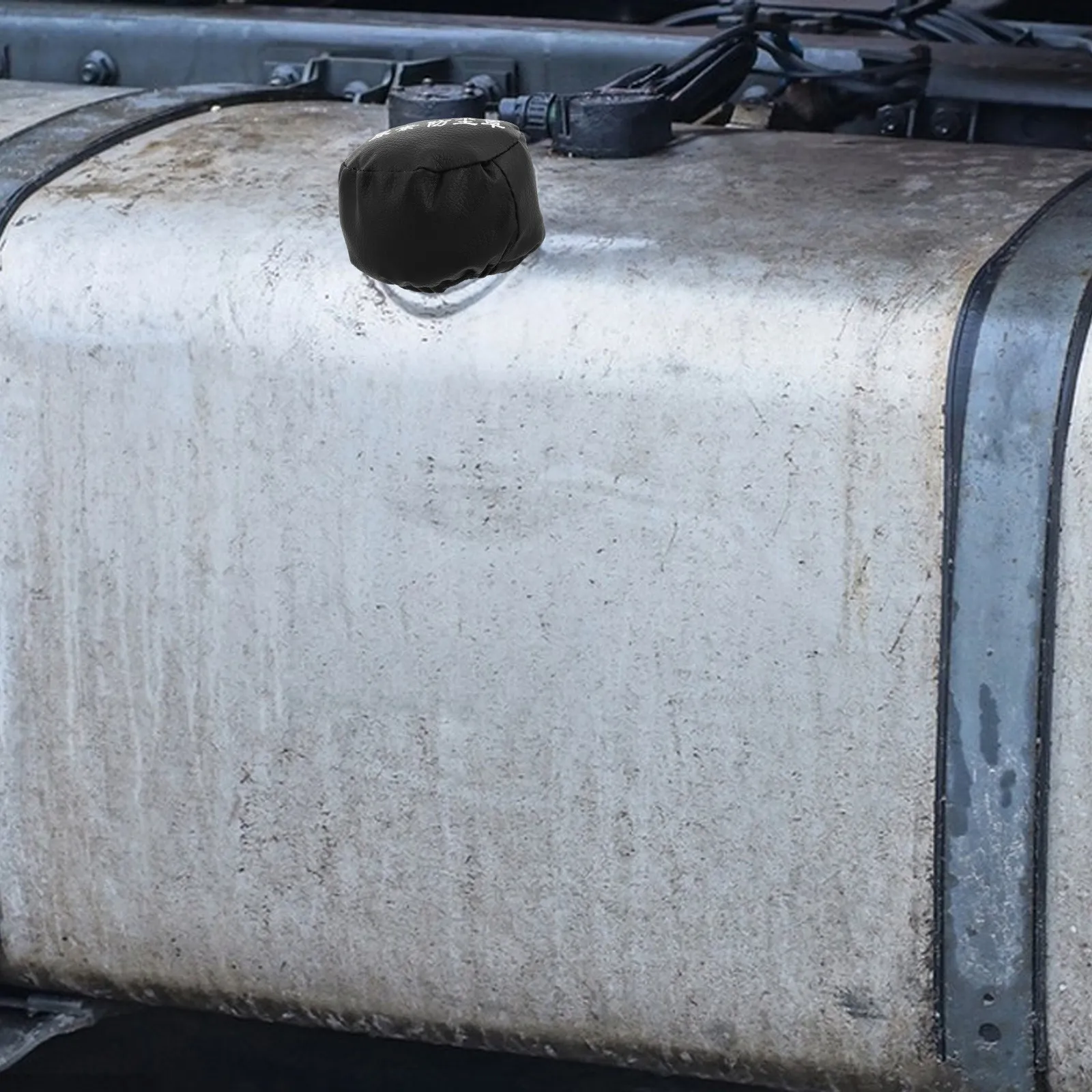 2Pcs Truck Urea Tank Dust Cover Black Waterproof Universal Diesel Oil Cap Cover Outdoor Engine Tank Dustproof Protector