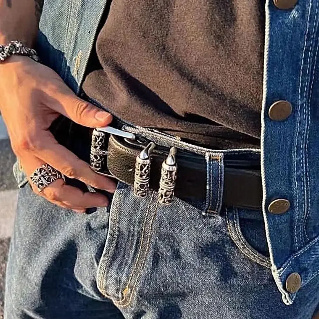 

Cool Men's and Women's Carved Roller Style Needle Buckle Hollow Out Jeans High Street Retro Punk Belt Waist