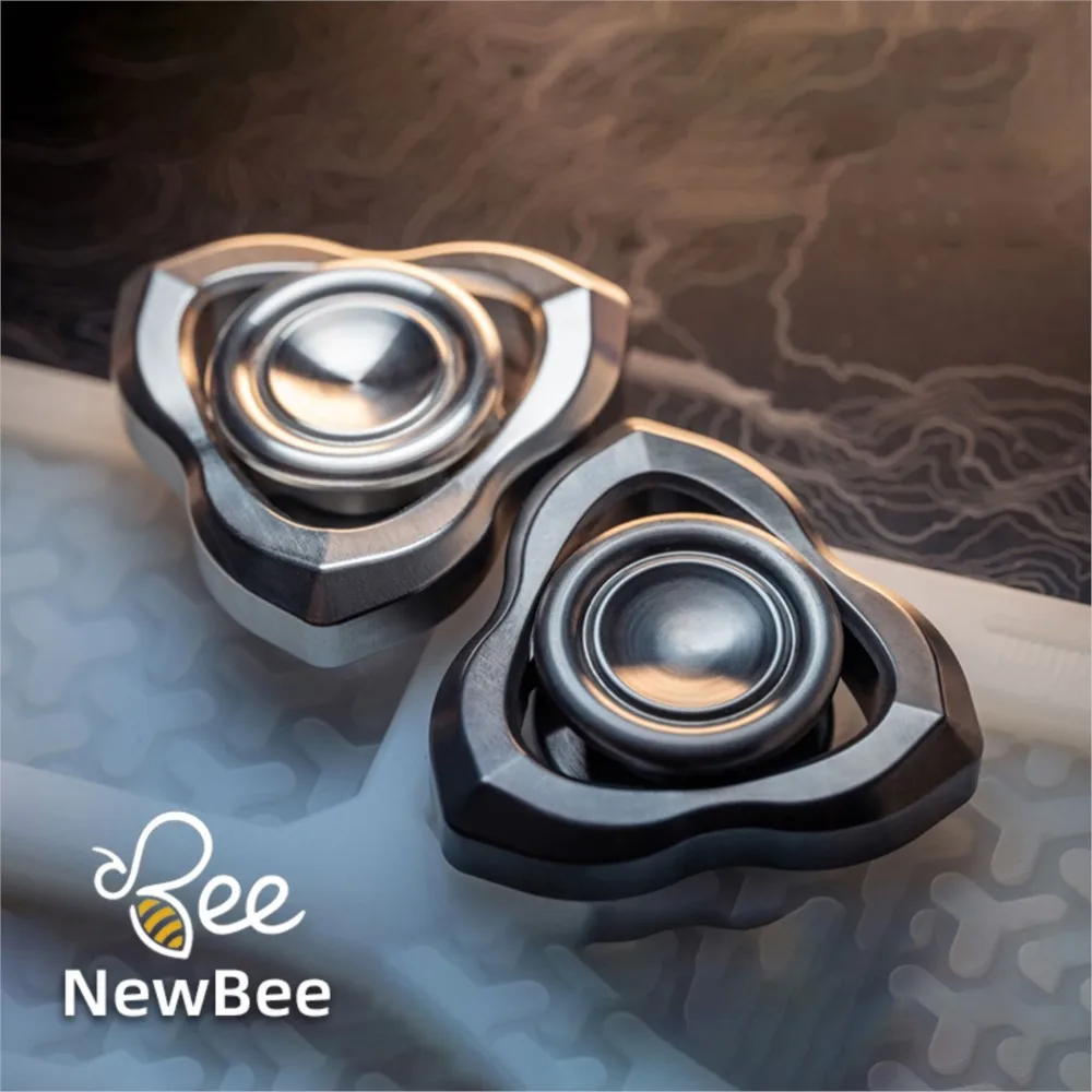 Newbee EDC Fidget Gyro Metal Stress Relief Toys Fidget Toys For Adults Office Desk Accessories Three Leaf Spinner