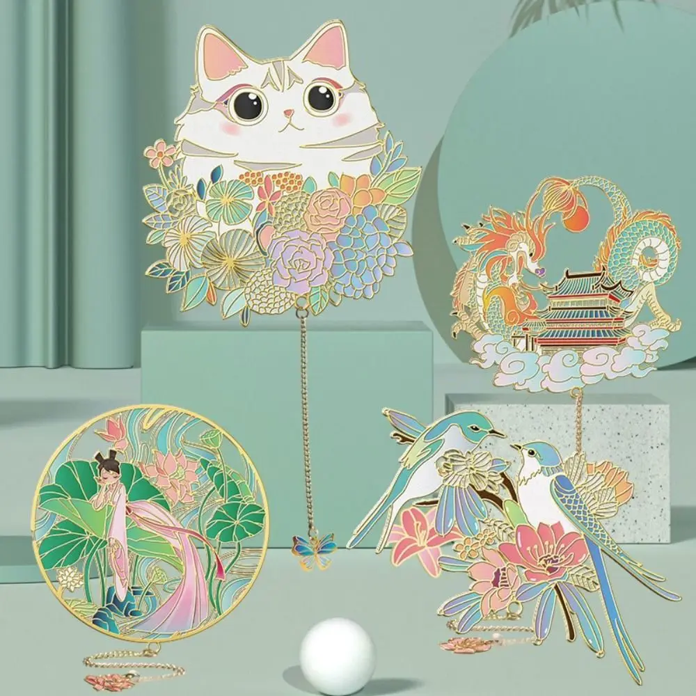 علامة مرجعية معدنية على الطراز الصيني ، علامة صفحة شرابة دقيقة ، لوازم مدرسية ومكتبية ، مشبك تنين وزهور ، مقطع حيوان كرتوني