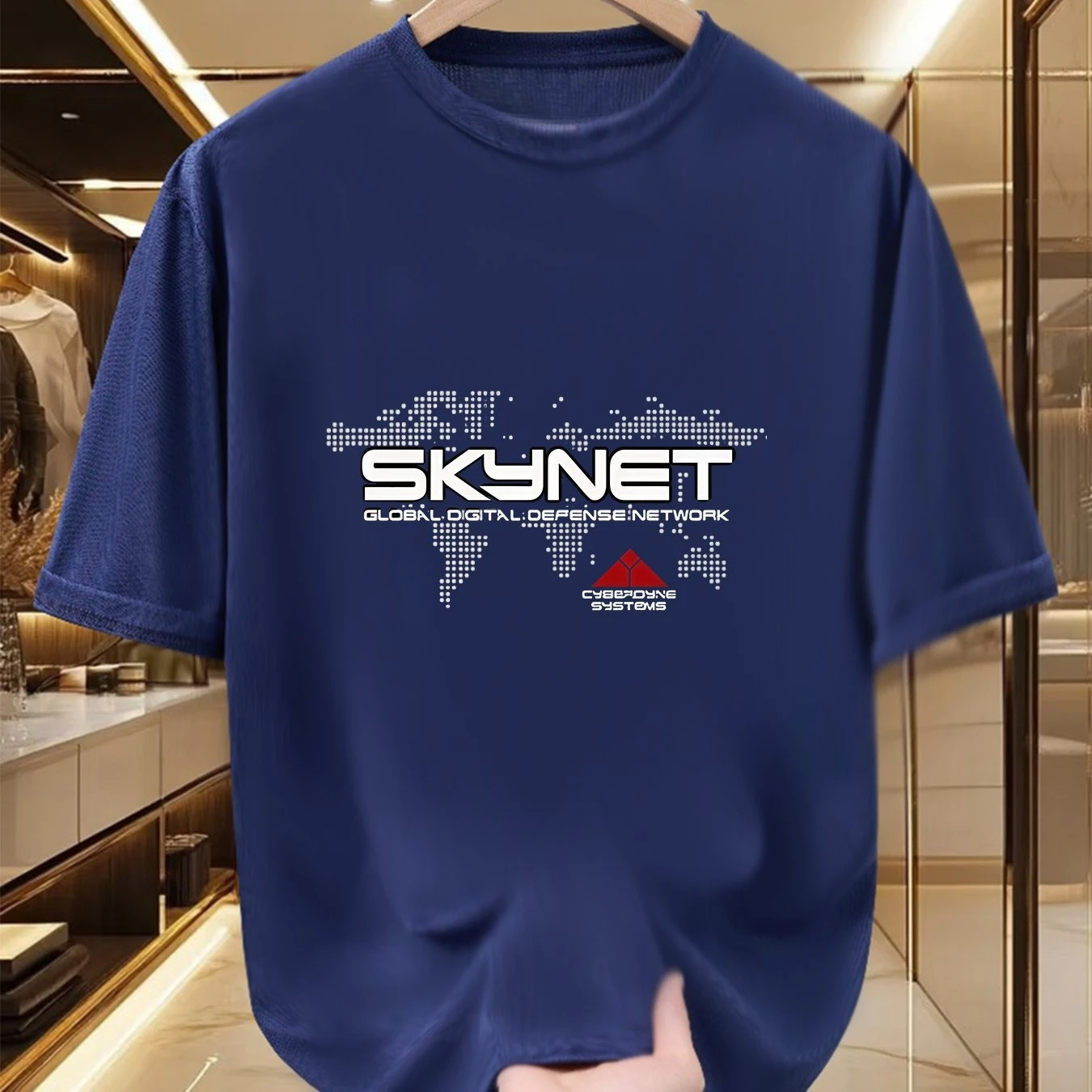 Herren-Grafik-T-Shirt - Auffälliges bedrucktes Kurzarm-Sommer-T-Shirt im futuristischen Skynet-Design, tech-inspiriertes T-Shirt – Detail 4