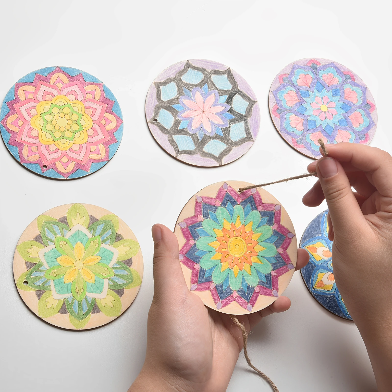 

20Pcs 10cm/20cm Unfinished Round Wood Slices Painting Set DIY Hand Wooden Coaster Crafts with Pen for Kids DIY Mandala Painting