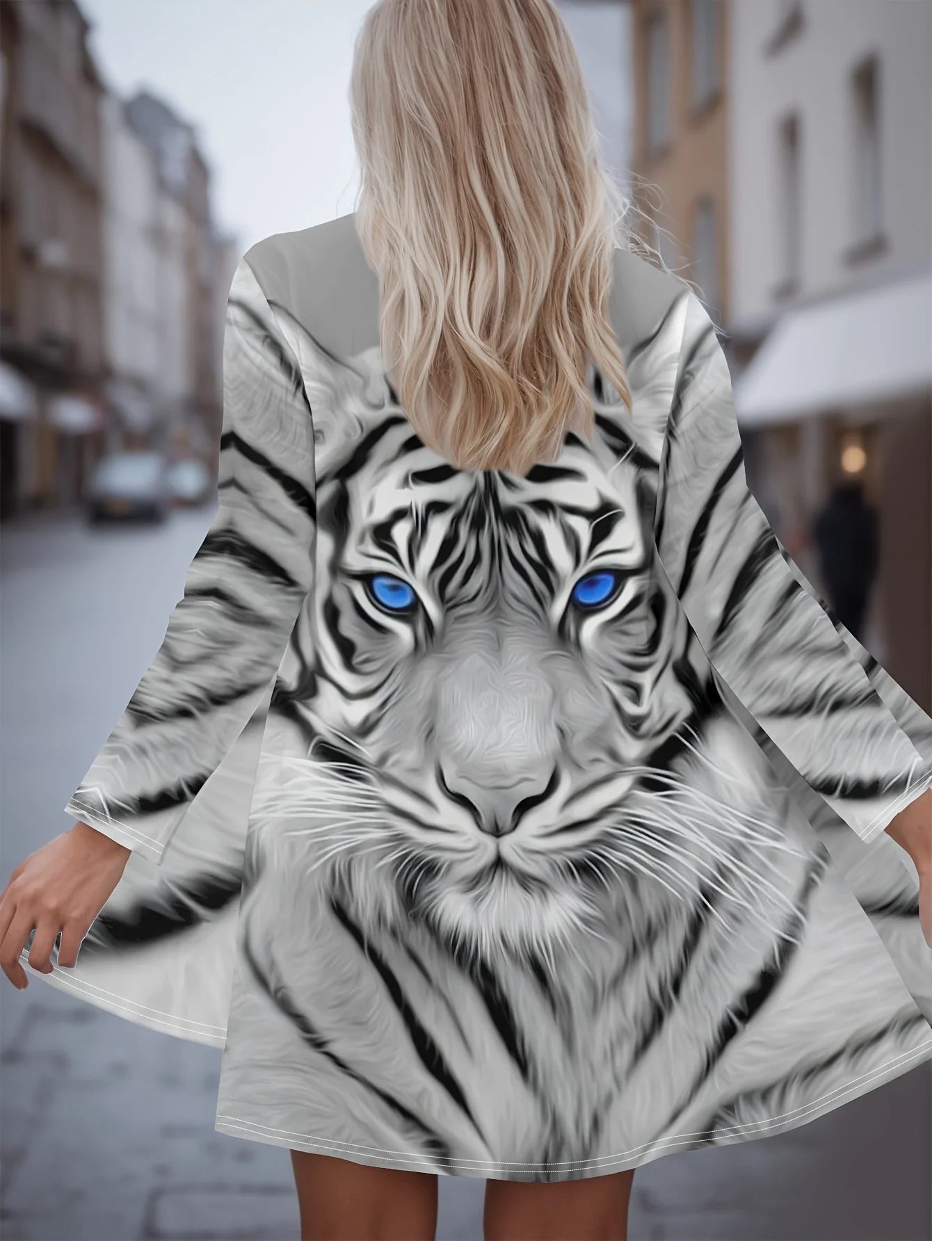 

2025 Women's Tiger Printed Long Sleeve Cardigan, Polyester Open Front, Lightweight Cover Up, Spring Autumn Casual Coat