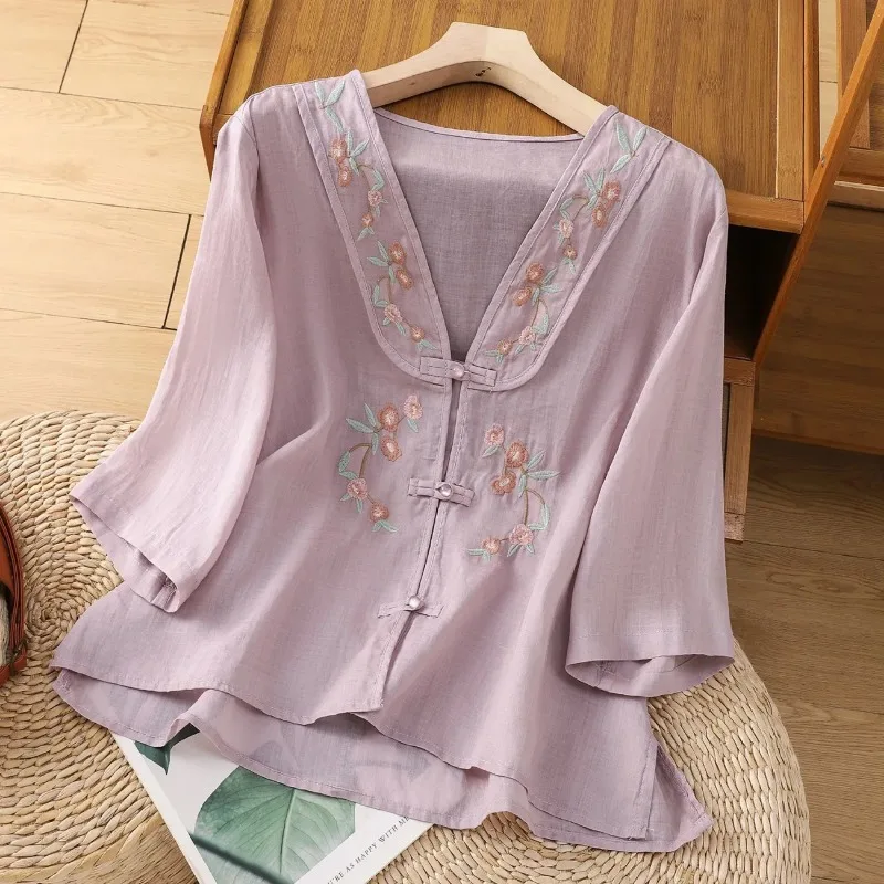 

Women's Lavender V Neck Floral Embroidery Frog Button Half Sleeve Linen Blouse