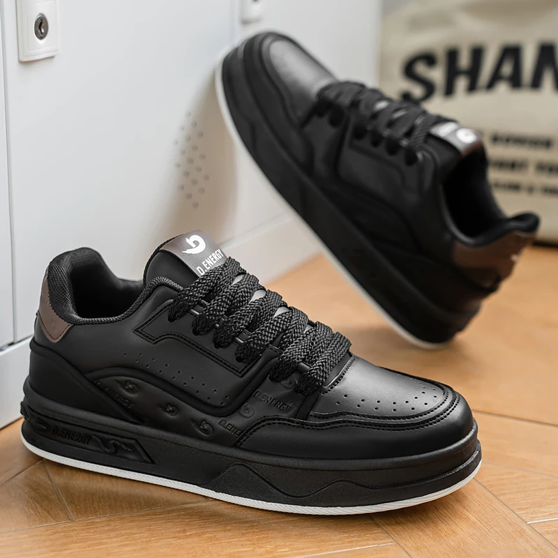 

Men's Board Shoe Trendy Versatile Casual Shoes with Anti-slip and Wear-resistant Properties Suitable for Sports and Casual Wear.