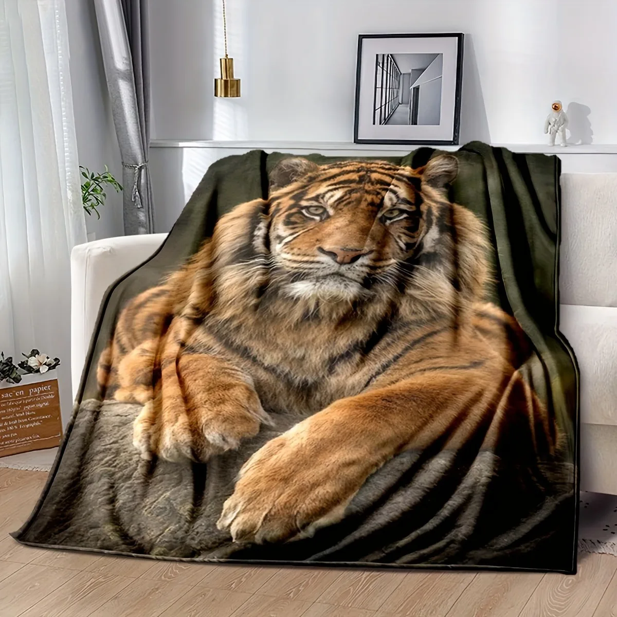 Ultra-Soft Tiger Print - Flannel Throw Blanket Versatile Warm Cozy for Couch, Bed Office Camping | All-Season Gift Idea