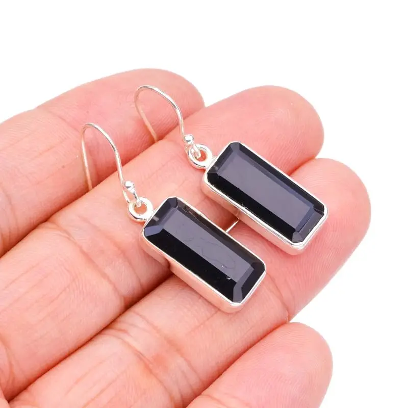 

StarGems ® Серьги ручной работы из стерлингового серебра 925 пробы с натуральным черным ониксом 1,5 дюйма F6088