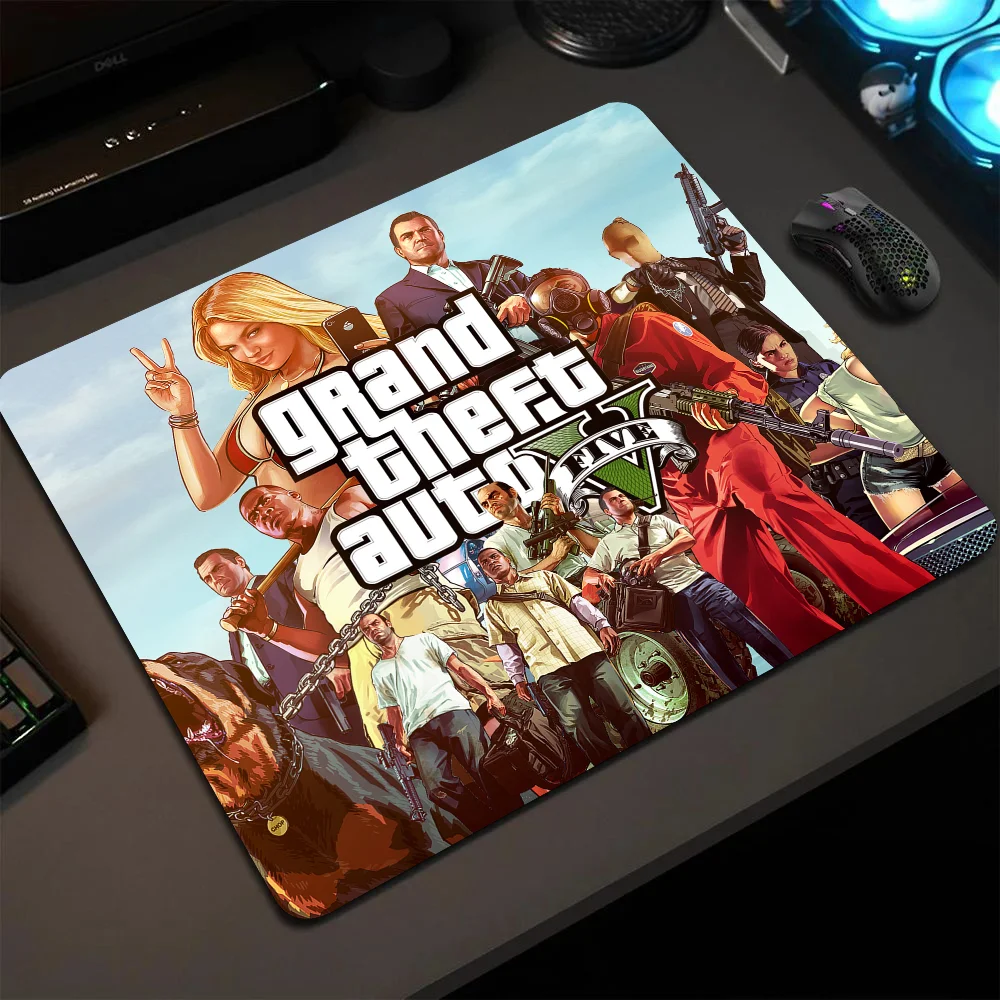 

Video Games Grand Theft Auto Mousepad Small LockEdge Mouse Pad For Gamers Computer Desk Pad Rectangular Anti-slip Rubber