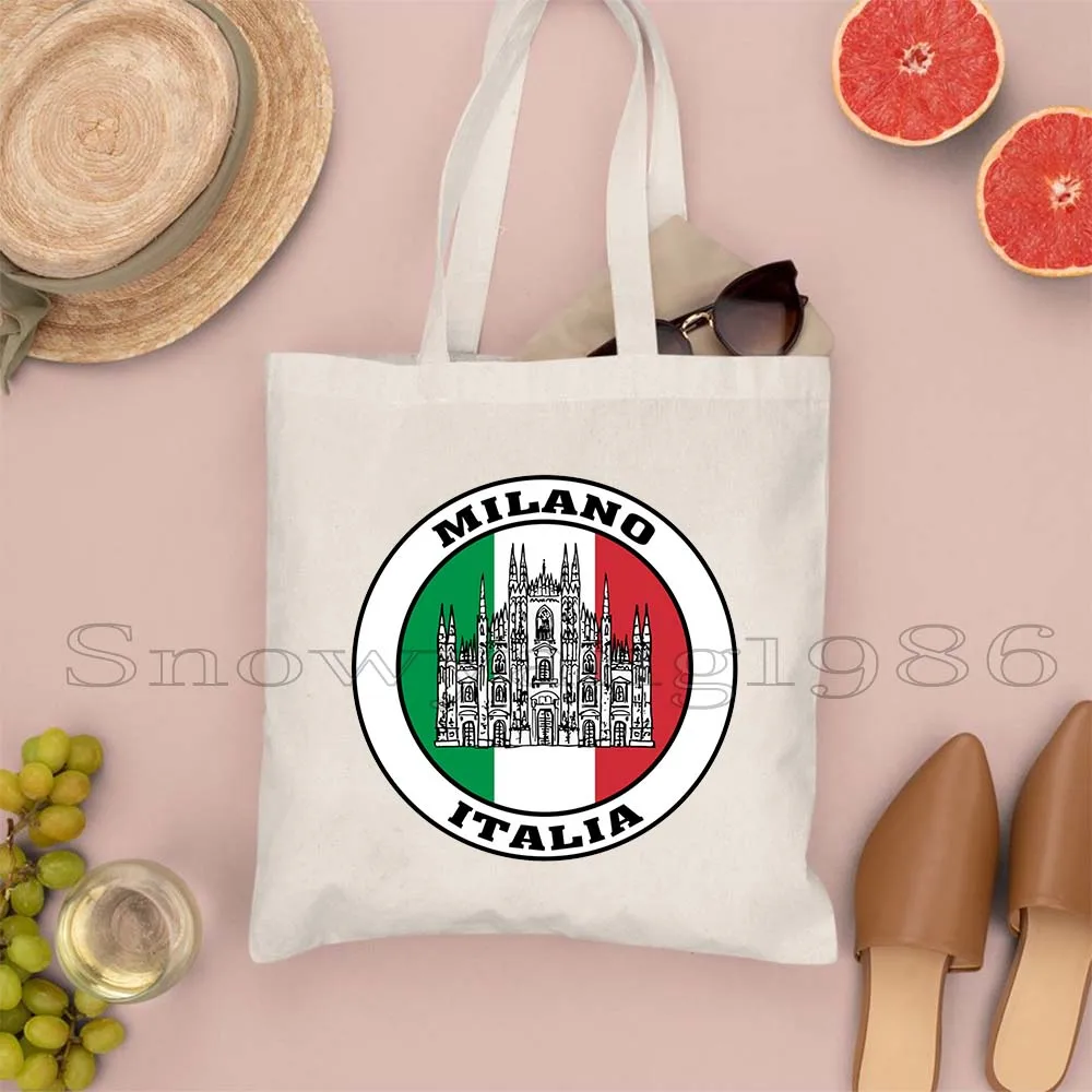 مابا دي لا بانديرا إيطاليا جينوا فلورنسيا بيسا توري ميلان صقلية إيطاليا روما إيطاليا بولسو دي مانو بولسو دي كراماز