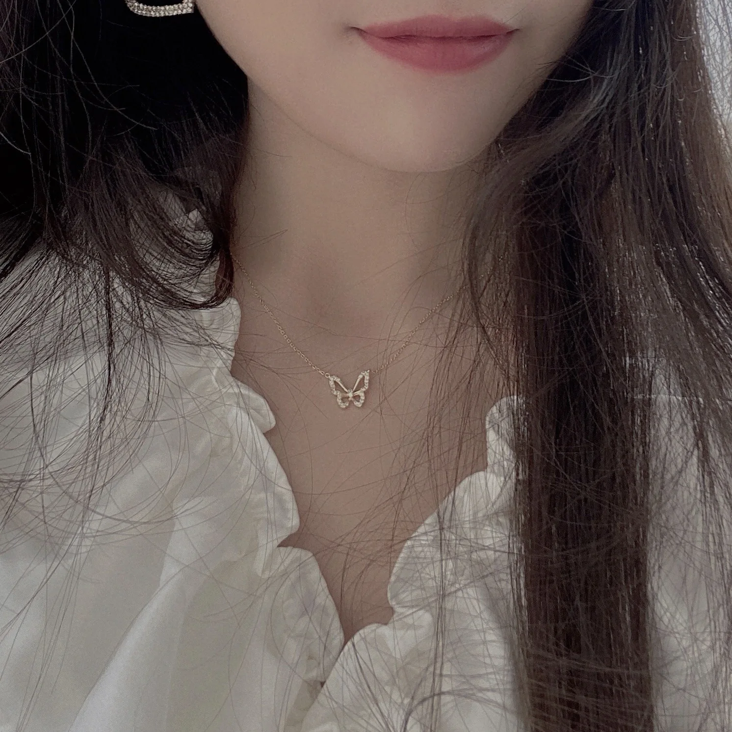 Ожерелье с лесной жемчугом и бриллиантами-бабочкой, женское модное индивидуальное универсальное легкое роскошное темпераментное изысканное ключичное ожерелье