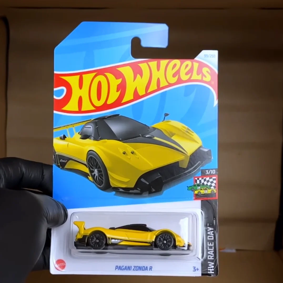 Original Hot Wheels 2024 C4982 J Case Miniatures Cars Hoteelws Model Car Hotweheels 1/64 Hotwheels Vehicle Toys Model Scale Cars