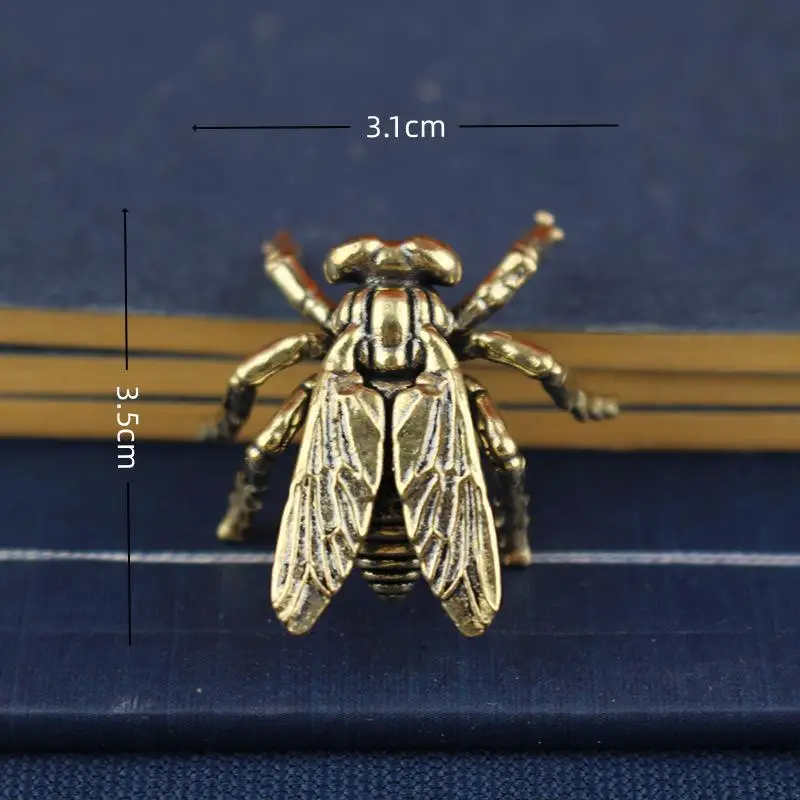 Solid Brass Mini Insect Figurines Retro Aged Finish Hand Carved Detailed Decor for Living Room Cabinet Collection Creative Gift