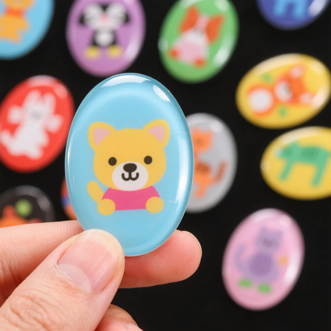

Dome Sticker With A Unique 3D Effect That Captures Attention