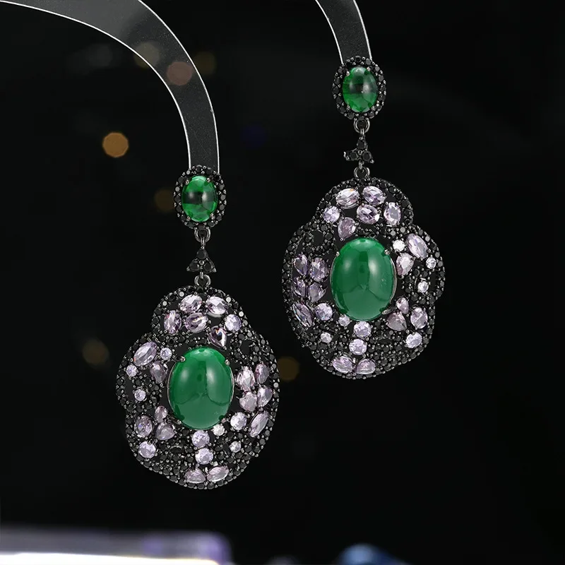 

High-end, niche, elegant, grand, fashionable and retro grandmother earrings, elegant and high-end earrings