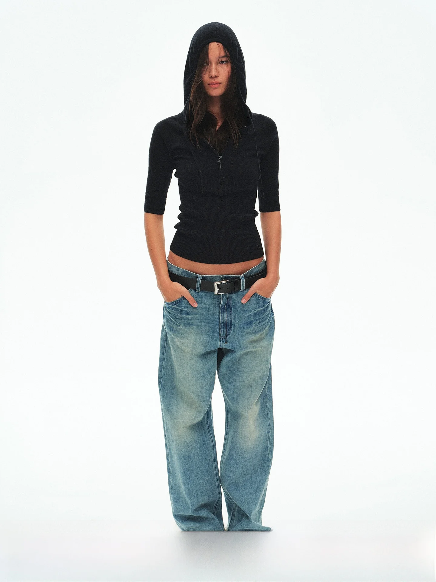 

Cloud Wild Pure Color Hooded Zipper Short Sleeve Knitted Cardigan Women's Spring Summer New Style Top Quality Ladies Knitwear