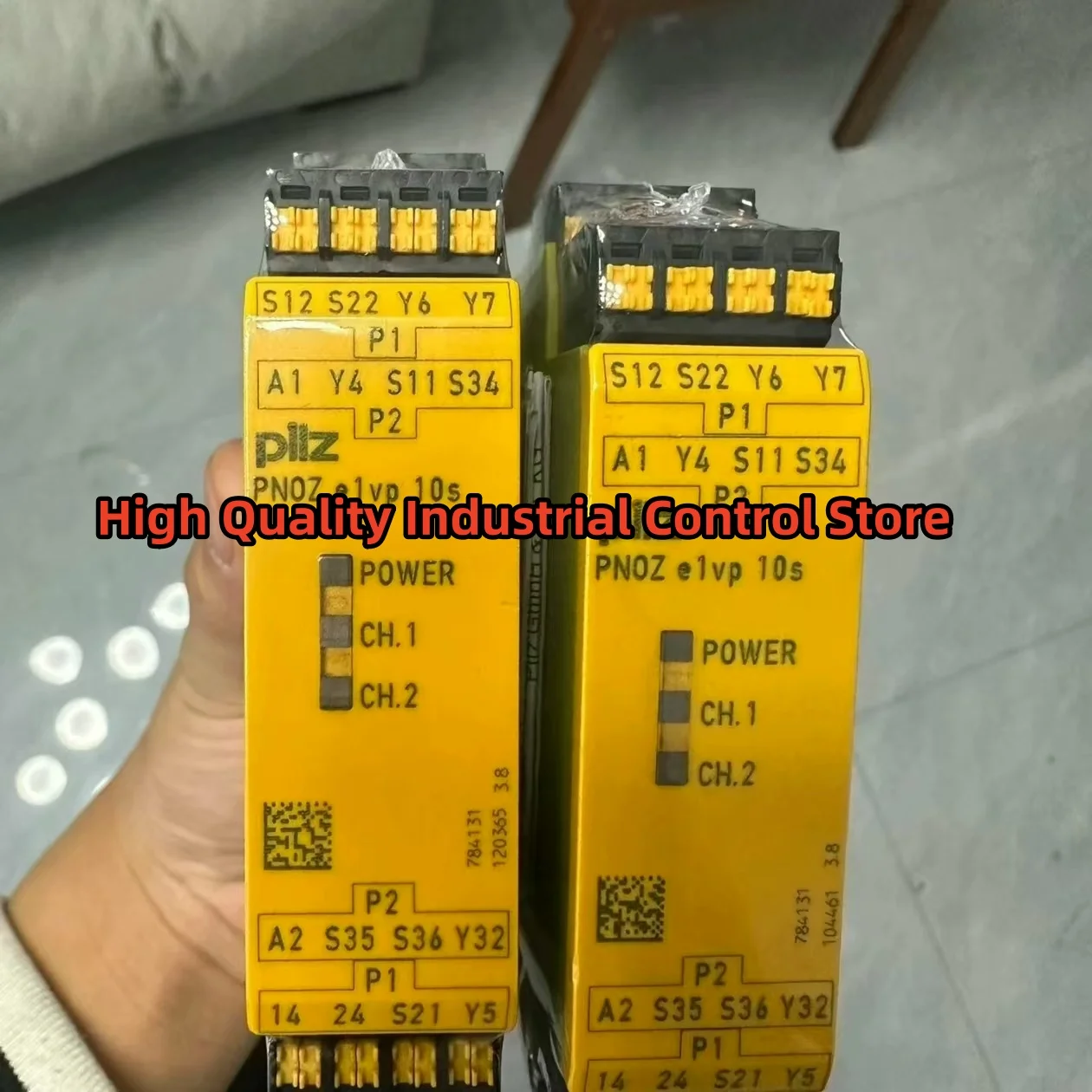 784131 504220 Safety Relay new original