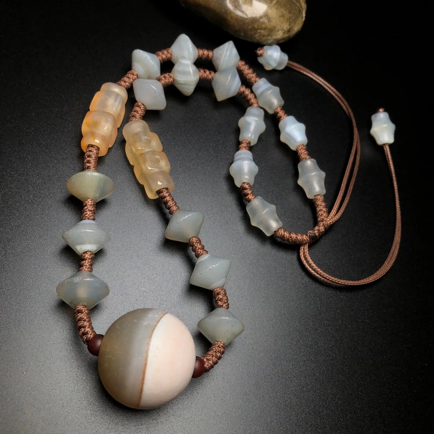 Rare Tibetan Agate Stripe Healer Medicine Dzi Bead Amulet Necklace Pendant Z1918
