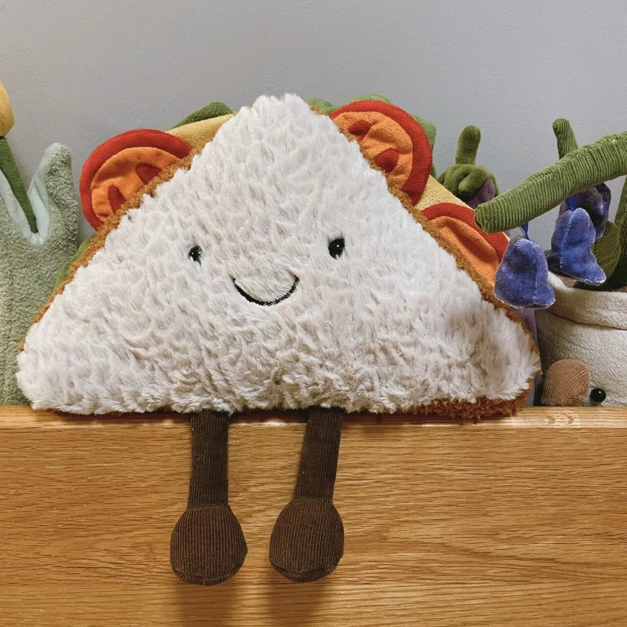 

Funny Burger & Sandwich Plush Toy, Cute Stuffed Animal Doll, Comfort Plush Gift for Festival & Birthday