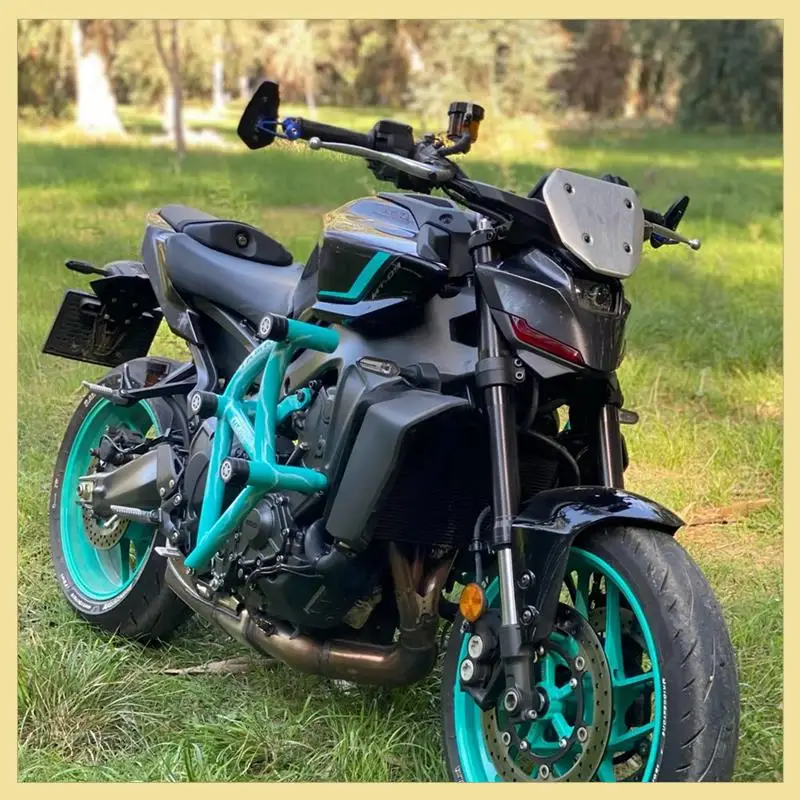 

High Quality Motorcycle Windshield Windscreen Motorcycle Wind Screen Deflector For YAMAHA MT09 MT-09 SP Sliver