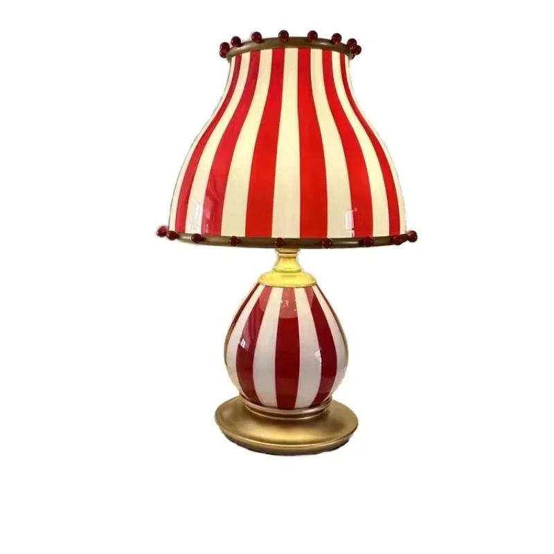 Circus clown hat desk lamp designer creative retro art suitable for office desk bedroom bedside ambient light