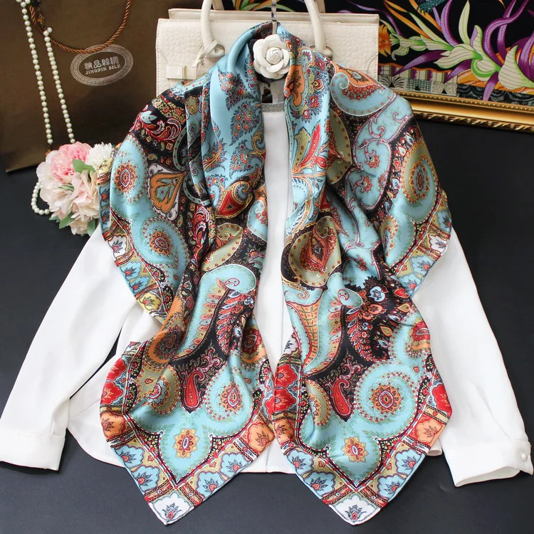 Paisley นุ่มผ้าพันคอผ้าไหม Herms Rolling Shawls Square Bandanas อุปกรณ์เสริมผมคอ Hijab Wrap Foulard Femme 110 ซม.