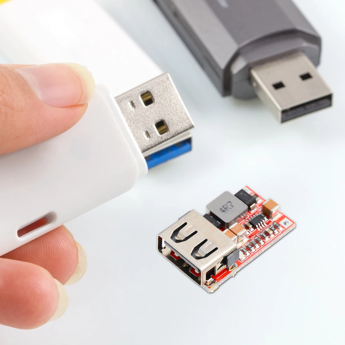 

5 Pcs Voltage Regulator Board Module Adjustable USB Charging Red DC-DC Down Travel