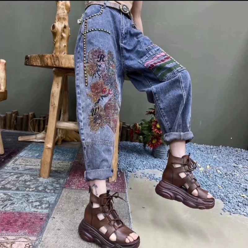 

Женские джинсовые шаровары с инкрустацией бусинами для тяжелой промышленности, новые осенние винтажные широкие джинсы с вышивкой и ромбовидным дизайном