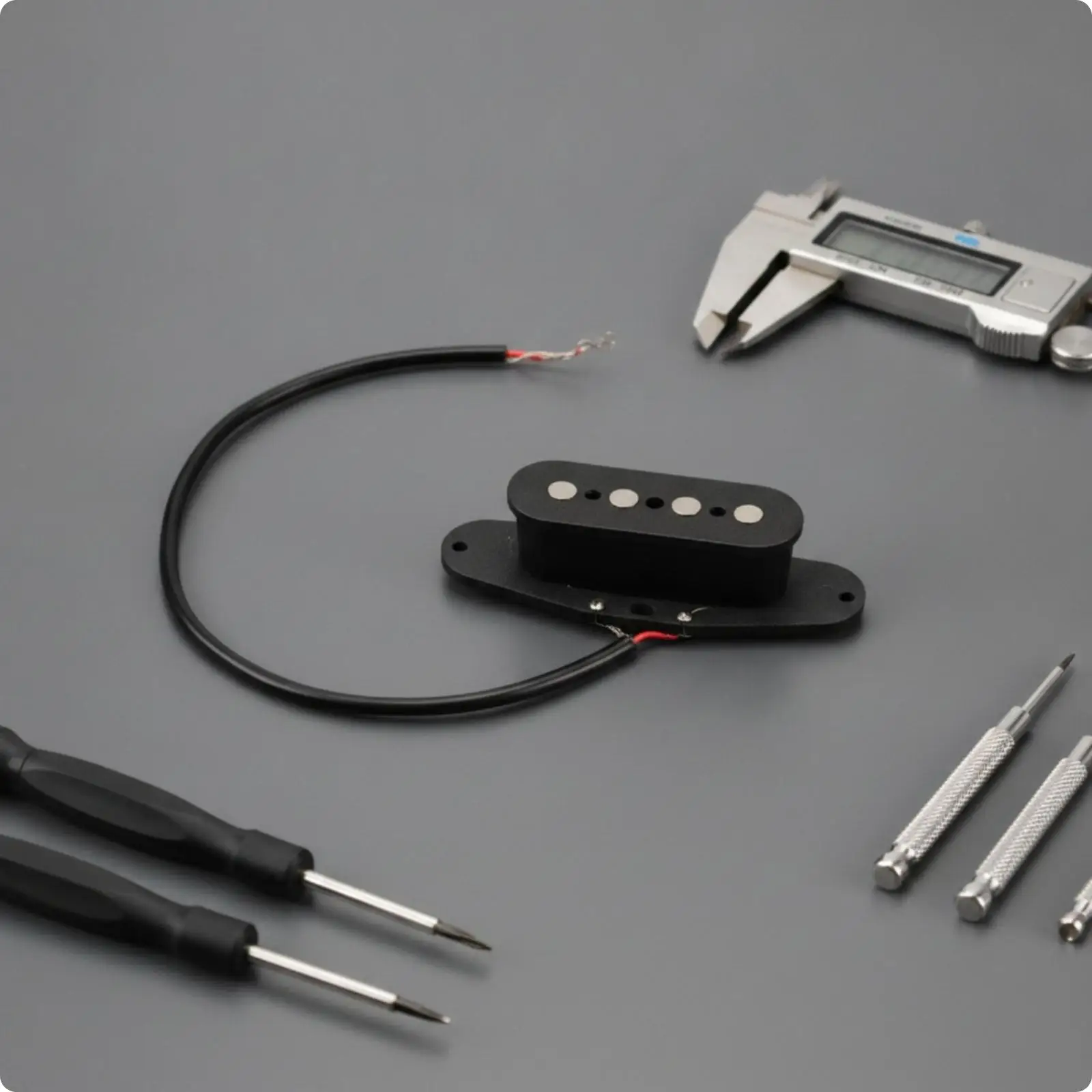 Four String Pickup Wired Metal and Plastic Guitar Accessory for Clear Consistent Sound Reproduction