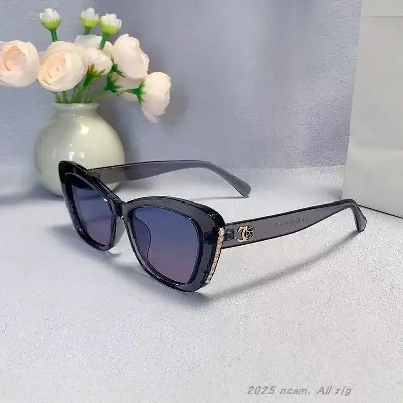 

Hot Sale 2025 New Fashion Polarized Sunglasses Women Pearl Sun Glasses Ladies Luxury Small Cat Eye Gafas Oculos De Sol UV400