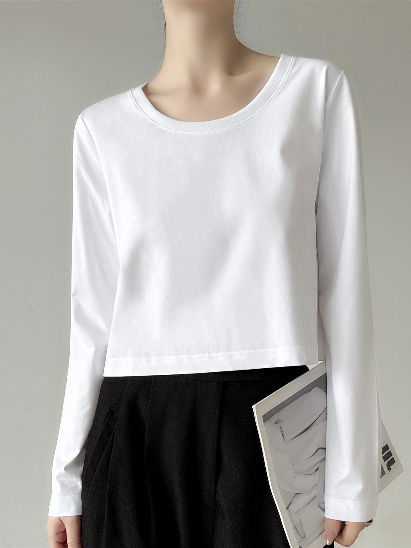 

Повседневная свободная футболка с круглым вырезом для женщин, удобная, дышащая, из хлопка, с защитой от катышков, для прогулок и поездок...